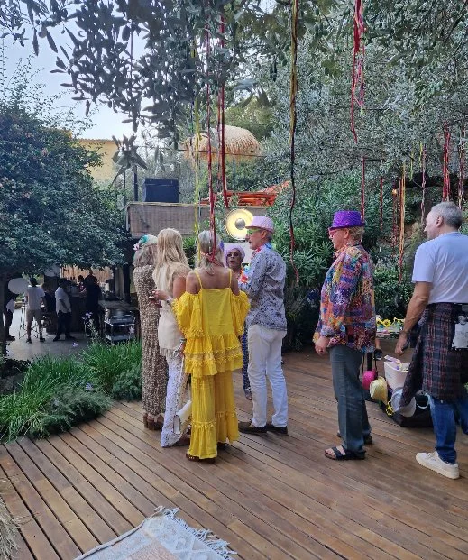 Woodstock Party Bikini Hotel Mallorca Gäste